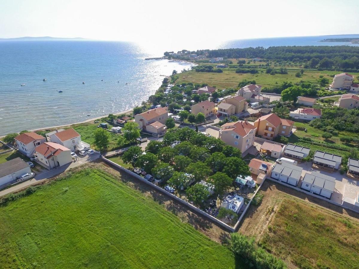 Apartments Medanic - Private Pool Privlaka  Buitenkant foto